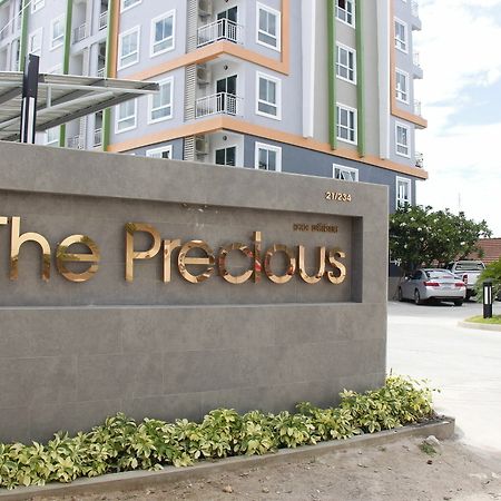 Aparthotel The Precious HHQ Exterior foto